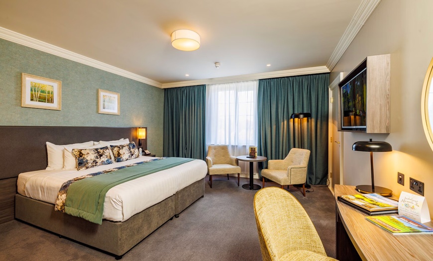 Image 3: Co. Carlow: 4* Deluxe Double Room Stay w/ Breakfast, Spa & Golf Credit