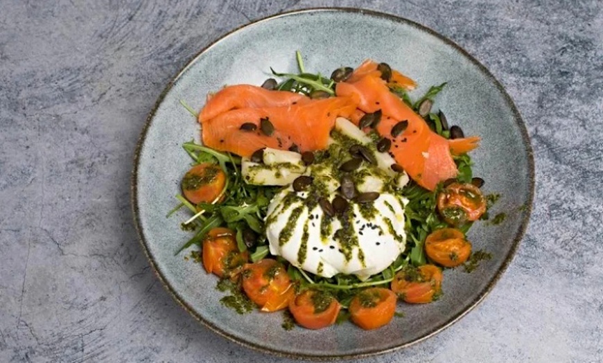 Image 15: Menús para 1 o 2 con bowl o roll, entrante, postre y bebida 