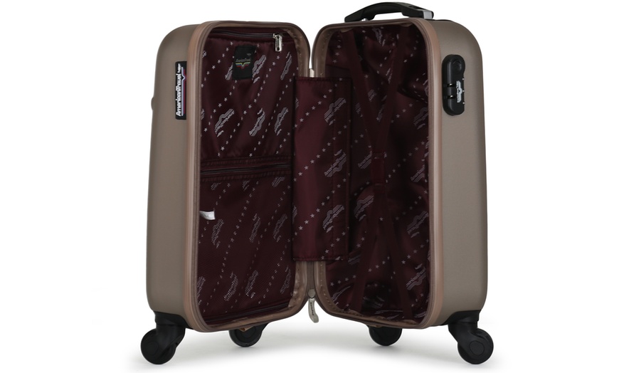 Image 11: Cabin Queen Suitcase