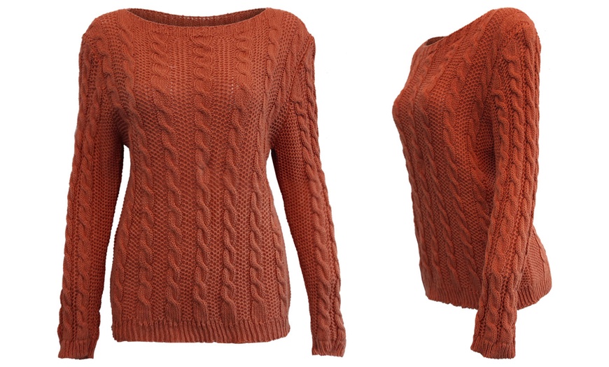 Image 8: Women's Long-Sleeved Cable Knit Jumper