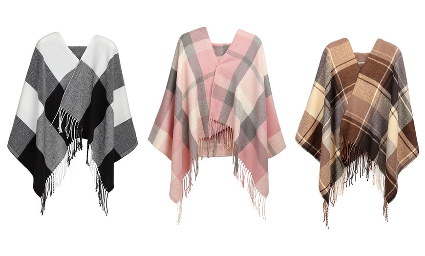 Image 1: Soft and Comfortable Tartan Tassel Scarf
