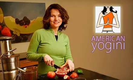 $115 for Three-Day Hohm Juice Cleanse, One Coaching Call, and "The 7 Day Total Cleanse" Book from American Yogini - Primary Image