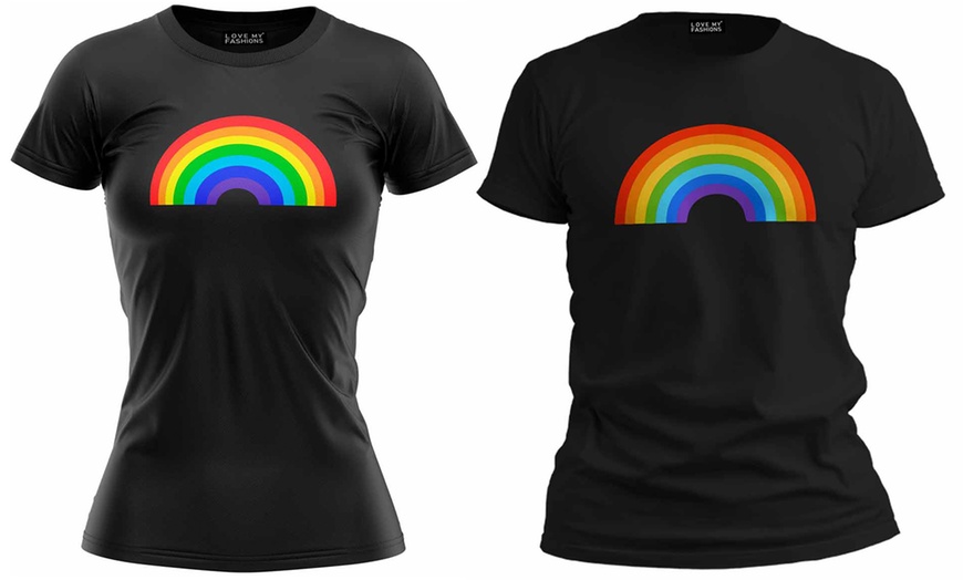 Image 2: Unisex Rainbow Print T-Shirt