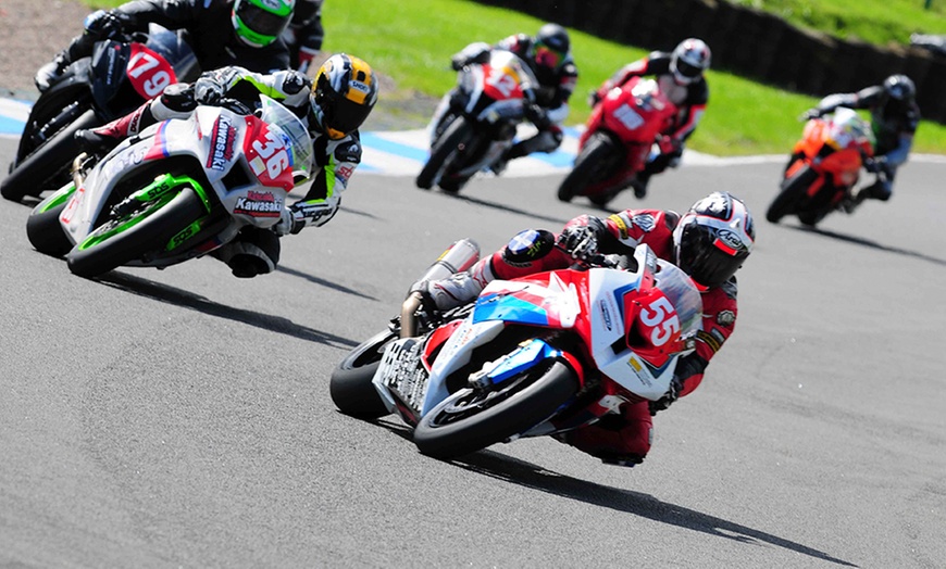 Image 2: Scottish Championship Bike Racing