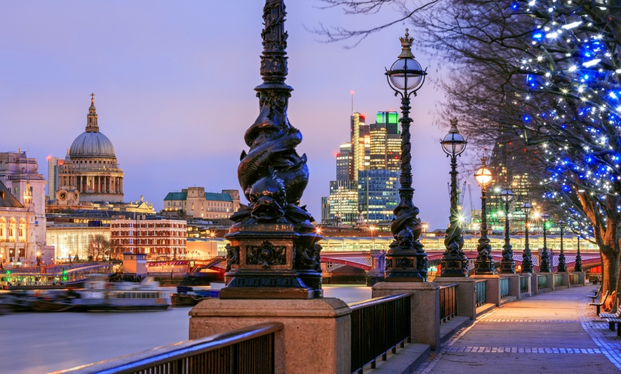 Image 8: 2-Night 4* Stay in London with Regional Rail Packages