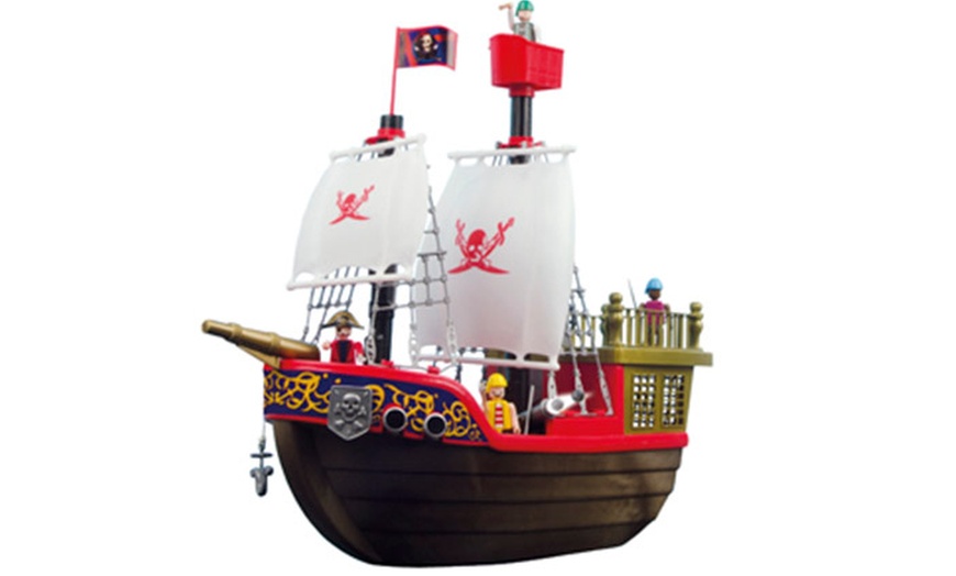 Image 8: Toy Castle or Pirate Ship Playset