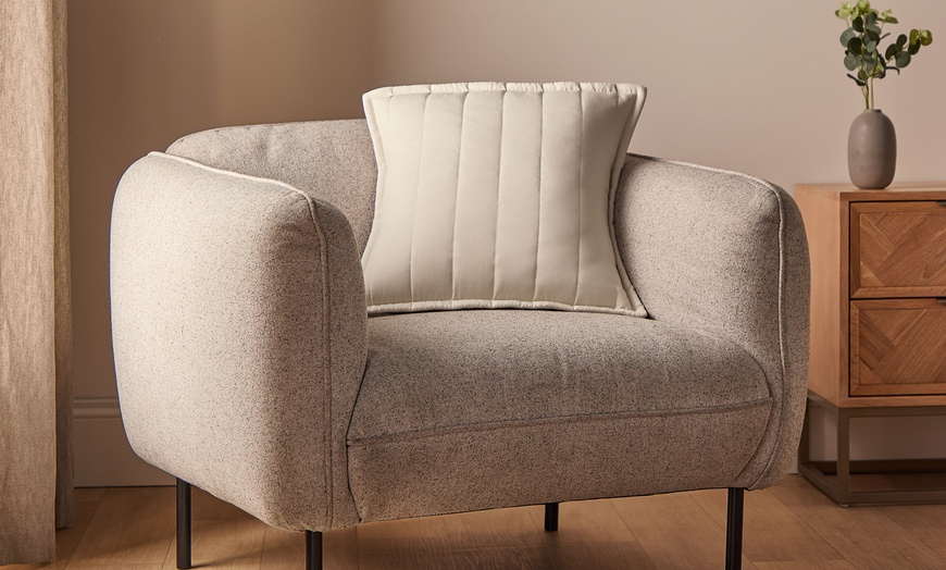 Image 9: Silentnight Supersoft Quilted Bedspread or Cushions