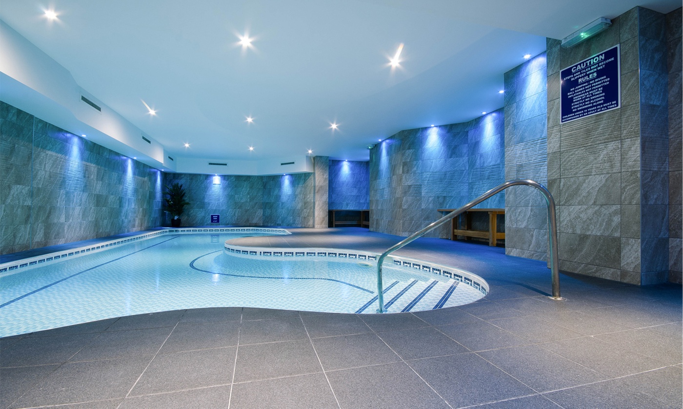 Spa Access, Afternoon or Cream Tea and Bubbly