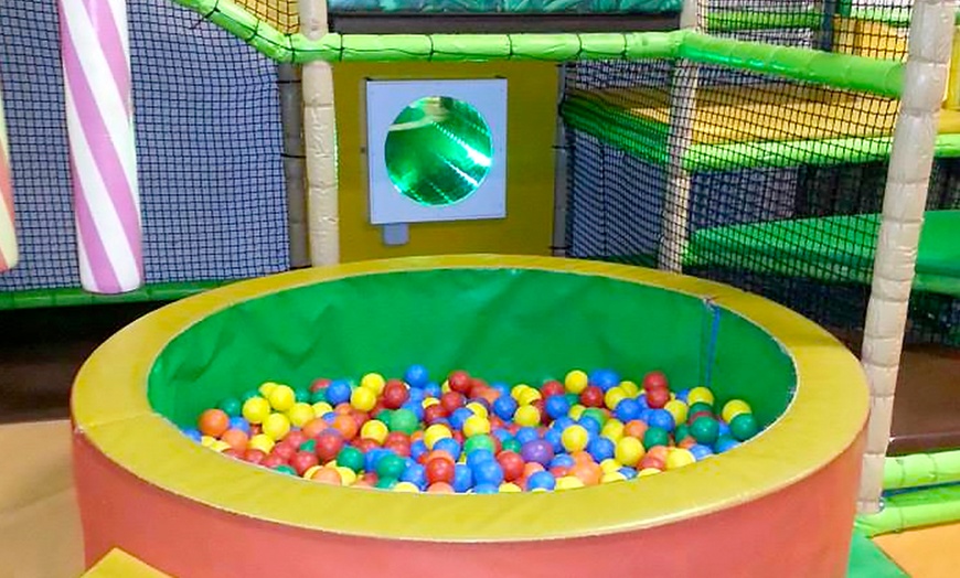 Image 3: Family Soft Play Membership