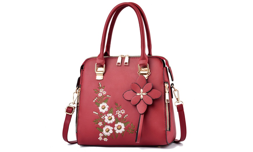 Image 3: Women’s Floral Embroidered Tote Bag