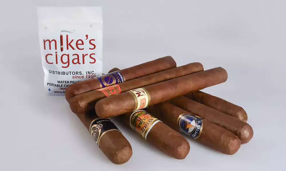 Mike's Cigars Holiday Cigars and Accessories Bundle (9-, 11-, 12-, or 13-Piece) - Primary Image