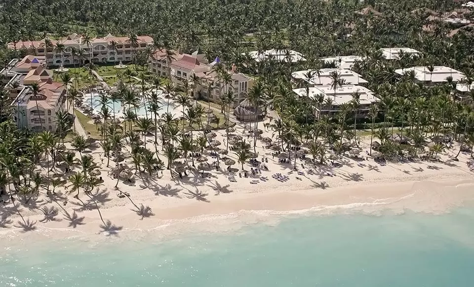 3-, 4-, 5-, 6-, or 7-Night All-Inclusive Stay with Airfare. Includes Taxes/Fees. Price/person Based on Double Occupancy - Primary Image