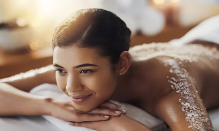 Rituel cocooning de Noël : gommage du corps de 20 min. et massage signature d'1h