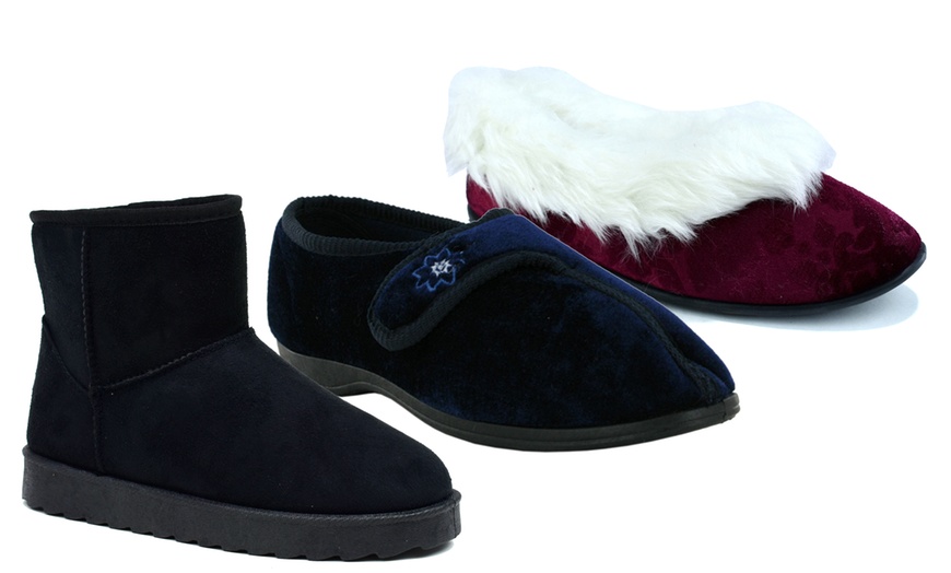 Image 1: Women's Closed Toe Slipper Boots