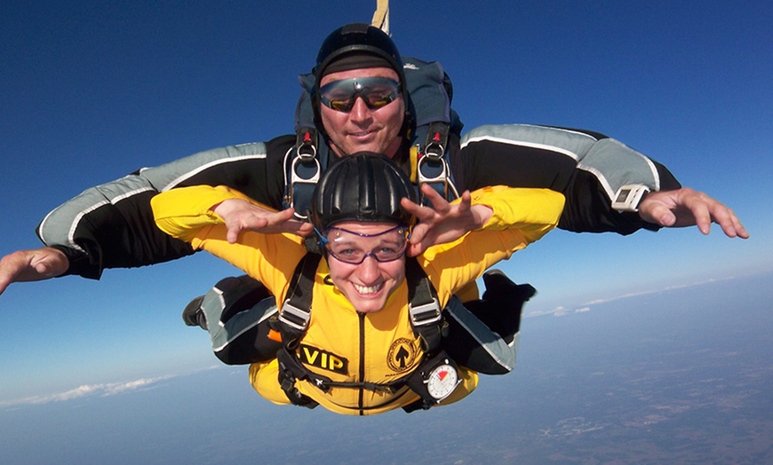 Tandem Skydiving - Skydive South Shore | Groupon