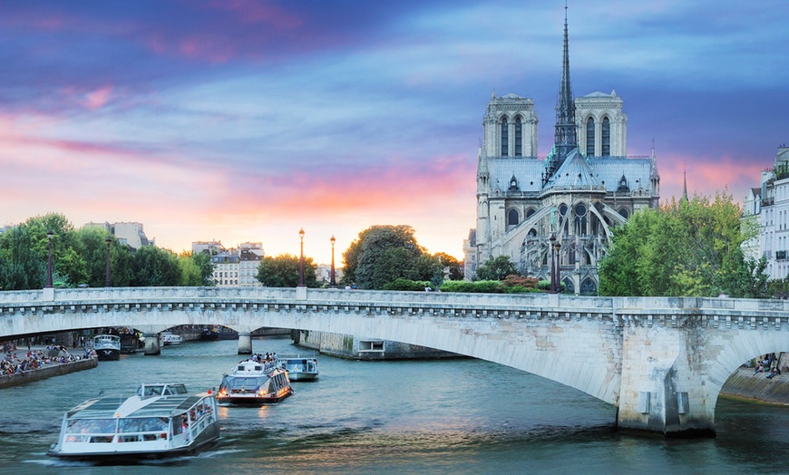 Image 8: Parigi: camera doppia standard con colazione