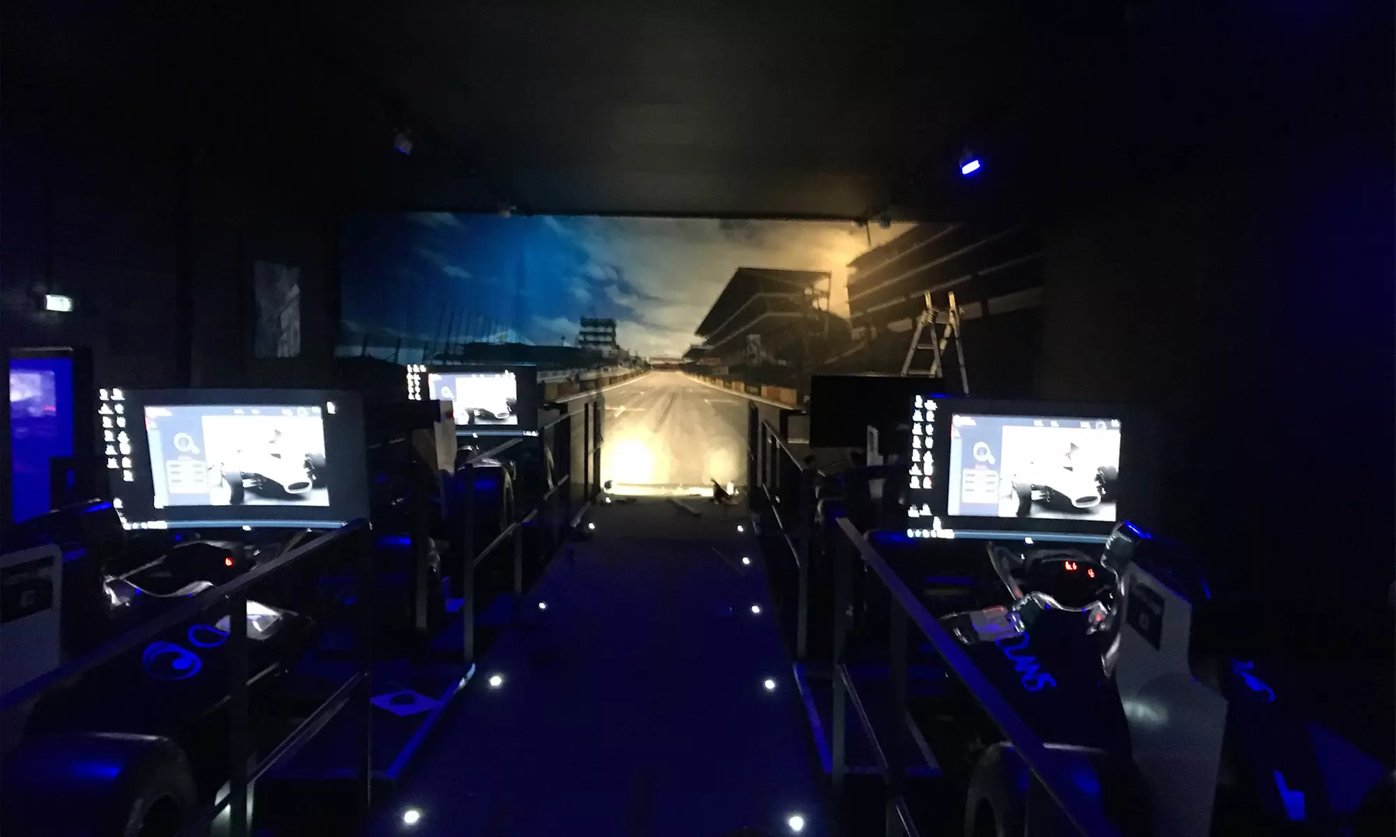 Une immersion dans le monde de la Formule 1 avec F1 Xperience