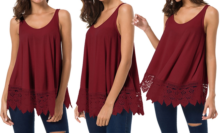 Image 3: Women's Sleeveless Tank Top with Crocheted Bottom