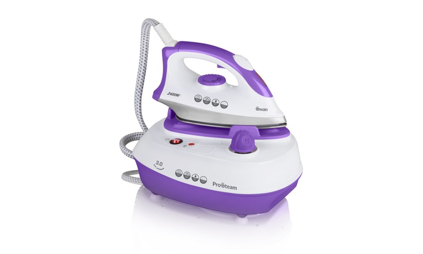 Image 2: Swan 2400W Steam Iron