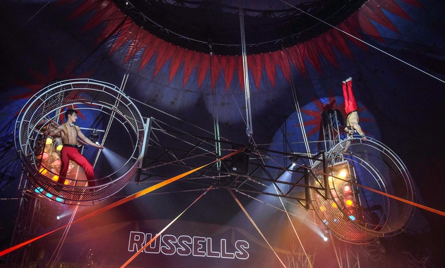 Image 7: Russell's International Circus