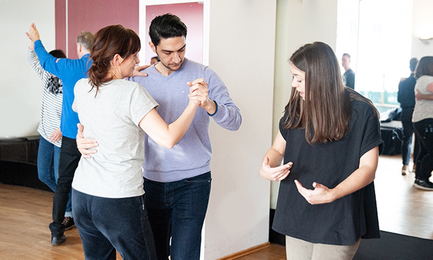 Image 2: Rabatt auf den Tanzkurs – Salsa bei Tanzschule Salsa Autentica