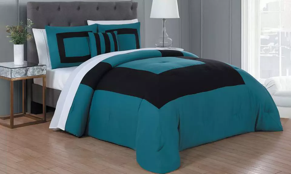 Carson Colorblock Lightweight Comforter Set (8-Piece) - Second Medium