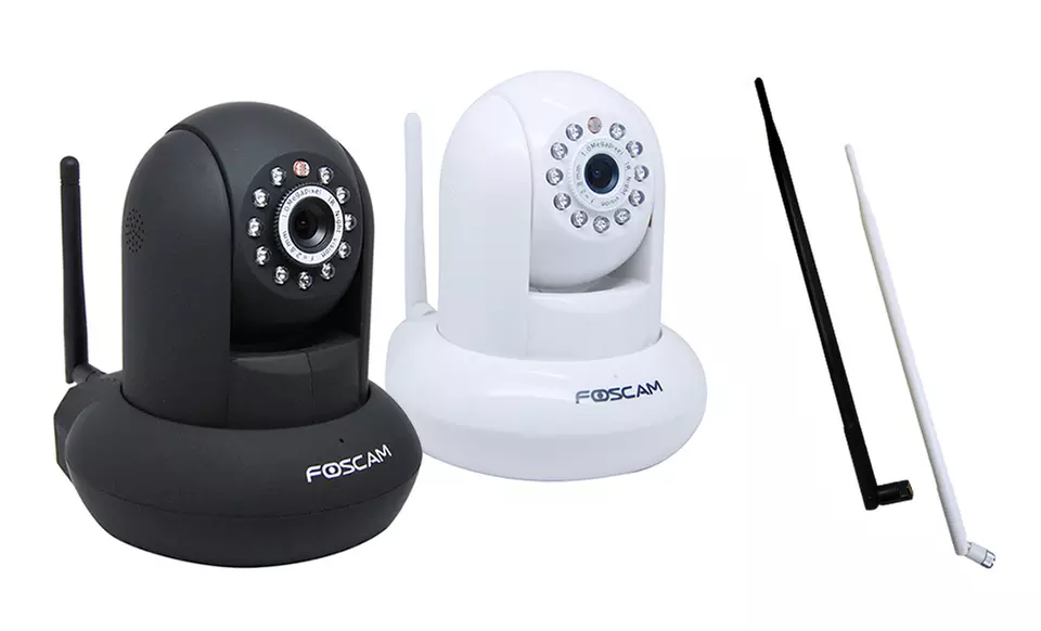 Foscam Megapixel HD 1280x720p H.264 Wireless/Wired Pan/Tilt IP Camera (FI9821WV2) - Primary Image