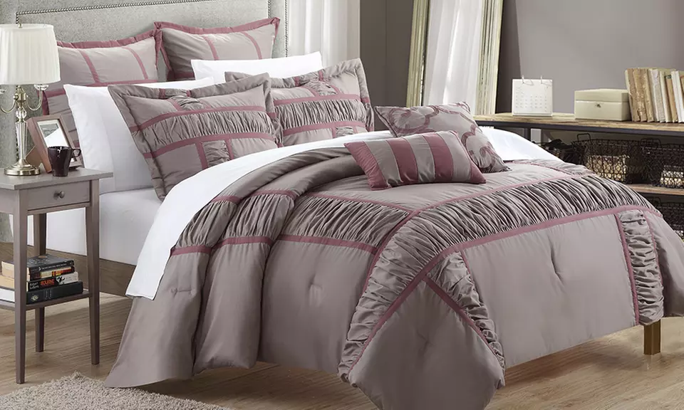 7-Piece Contemporary Design Comforter Sets - Primary Image