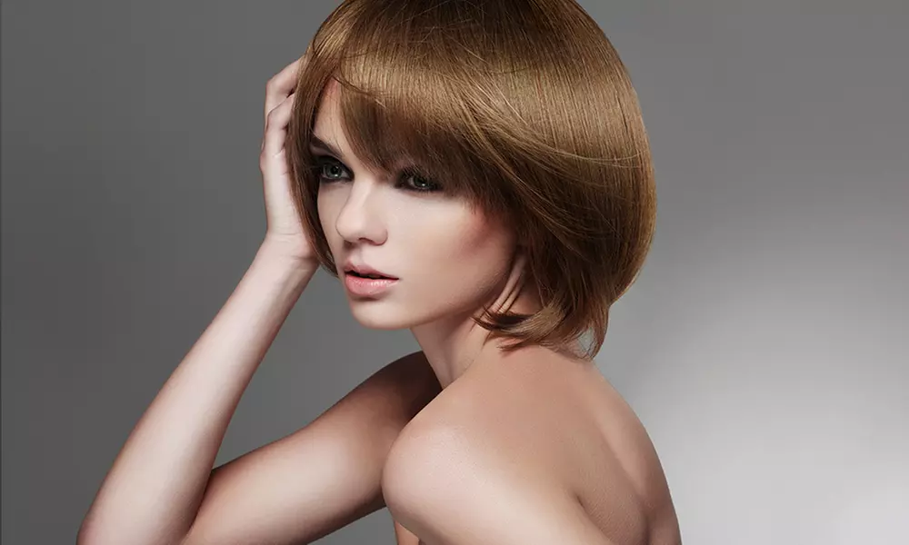 La-Brasiliana Keratin Treatment With Cut and Finish at Esquire-Et-Cie - Primary Image