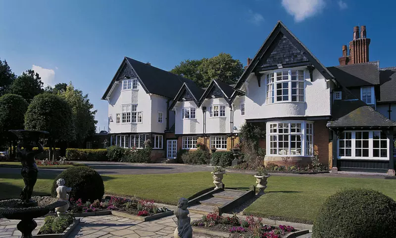 2 or 4 Tickets to Motown Tribute Evening including Two Course Meal w/ Prosecco on 20th December @ Mere Court Hotel (up to 48% off) - Second Medium