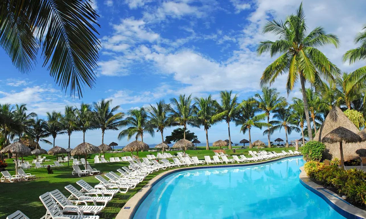 ✈ 3- or 5-NT All-Incls DoubleTree Central Pacific - Costa Rica. Price is per Person, Based on Two Guests per Room. - Second Medium
