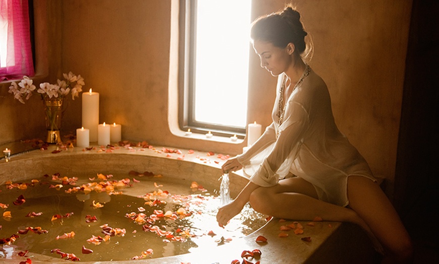 Image 1: Luxury Moroccan Bath 