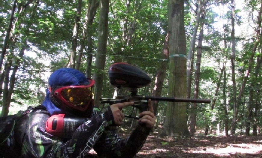 Image 2: Paintball With Lunch for Four