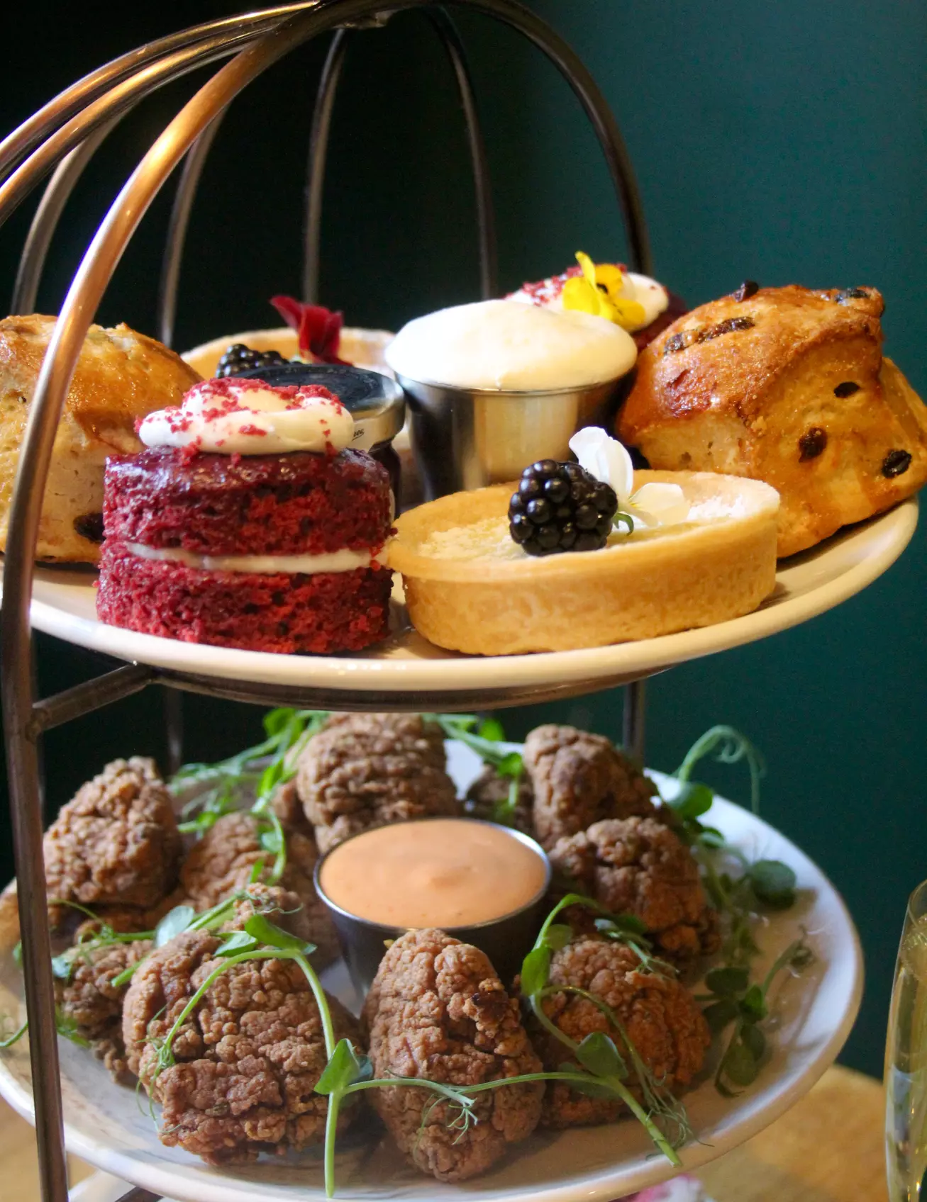 Celebrate Valentine’s Day: Charming Afternoon Tea with Prosecco