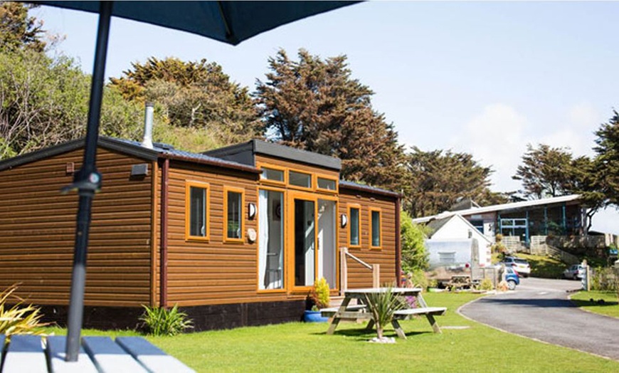 Image 4: Summer House Stay in Cornwall