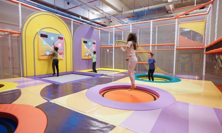 Für 1 Erwachsenen und 1 Kind: Eintritt für die Indoor Play Zone inkl. Getränke - Woll House