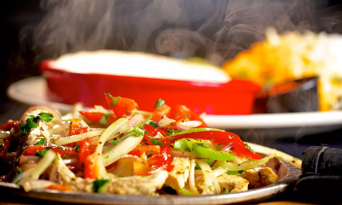Buy $100 in Gift Cards, Get an Additional $25 Gift Card at Malone's Bar & Grill - Primary Image