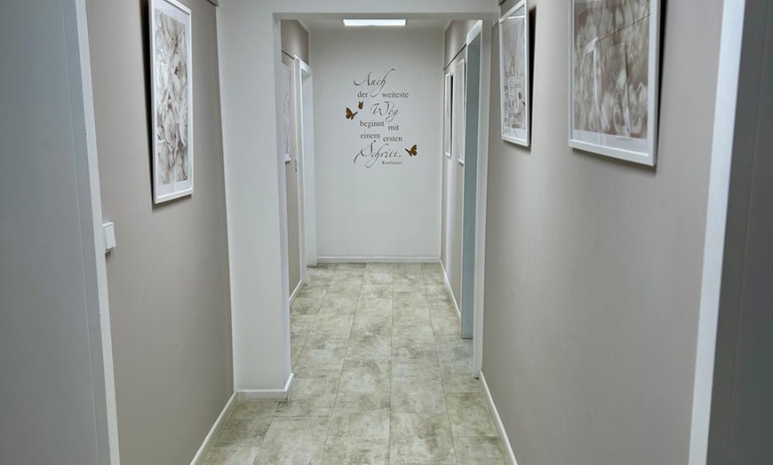 Image 6: Wimpernverlängerung Classic (1-3D), Hybrid (4-6D) oder Volumen (7-9D) 