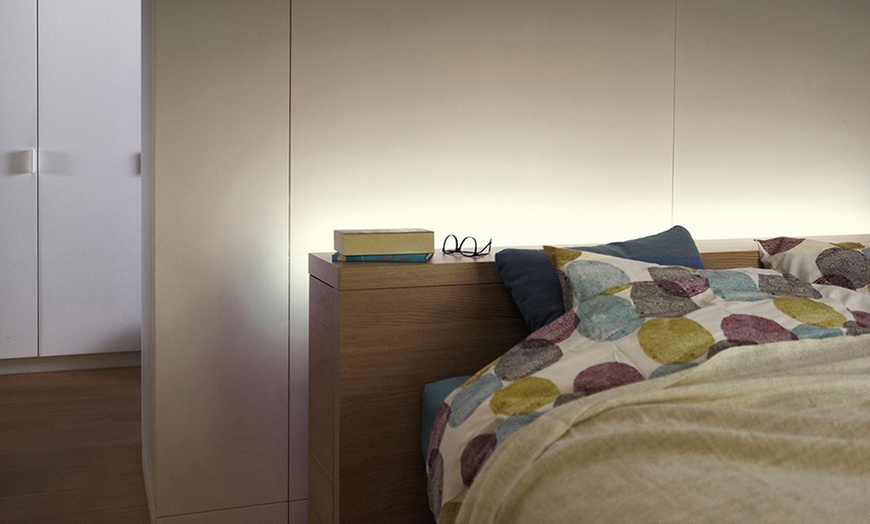 Image 2: Philips 1m or 2m Light Strips