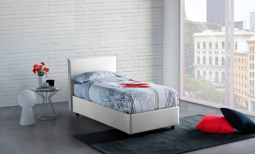 Image 57: Letto di design Milano