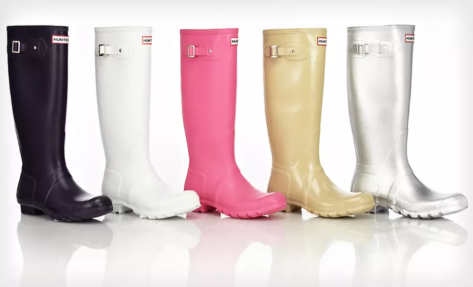 $89.99 for Hunter Women's Wellington Boots ($135 List Price). Multiple Options Available. Free Shipping. - Primary Image