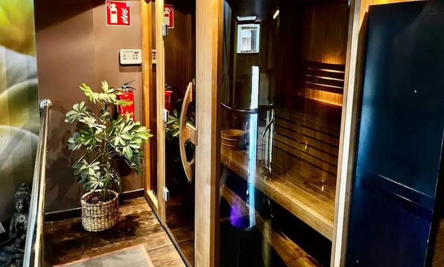 Image 4: Spa privado para 2 con masaje y opción a sauna, higiene facial o más 