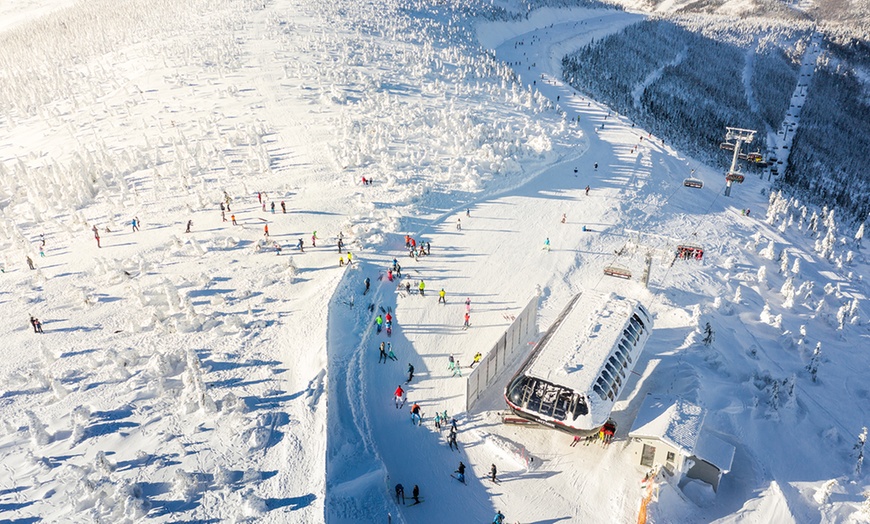 Image 4: ⛷️ Całodniowy skipass dla 1 osoby w Szczyrk Mountain Resort