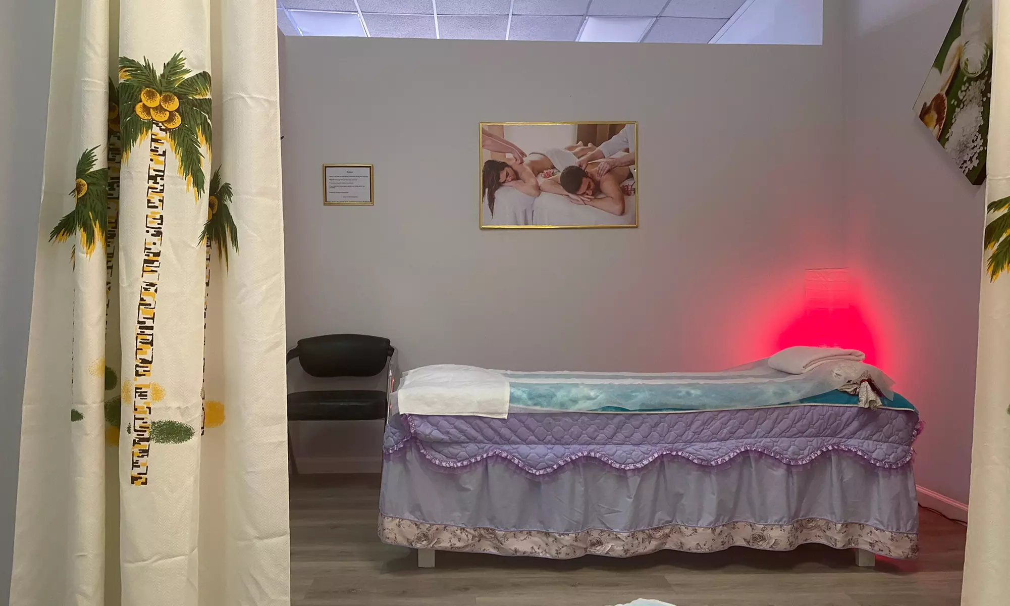 Up to 24% Off on Couples Massage at Lucky Foot Spa - Primary Image