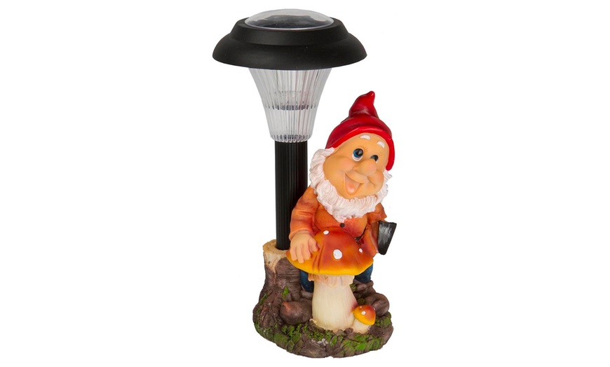 Image 2: Solar Garden Gnome Lights