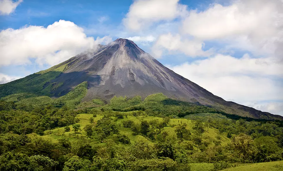 Three-, Four-, or Five-Night Stay with Breakfast and Spa Credit at The Lost Iguana Resort & Spa in Costa Rica - Primary Image