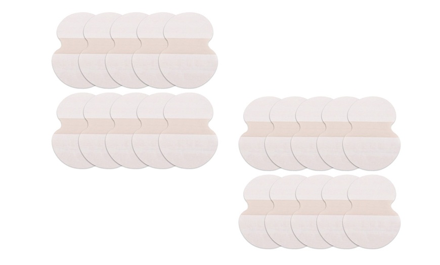 Image 5: 10, 20 or 30 Disposable Self-Adhesive Sweat Pads