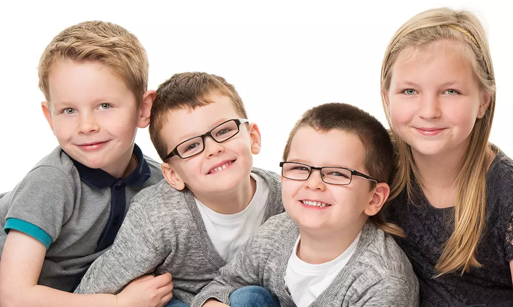 Up to 79%  Off on Family Photography at Portraiture