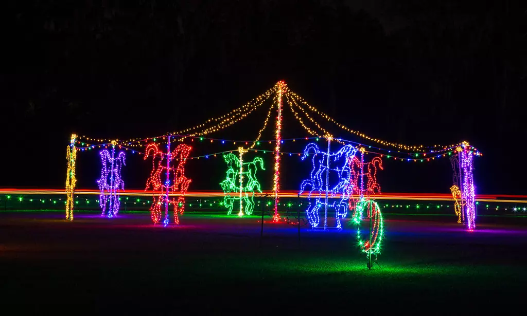 Nights Of Shimmering Lights Winter Walk-Thru Show