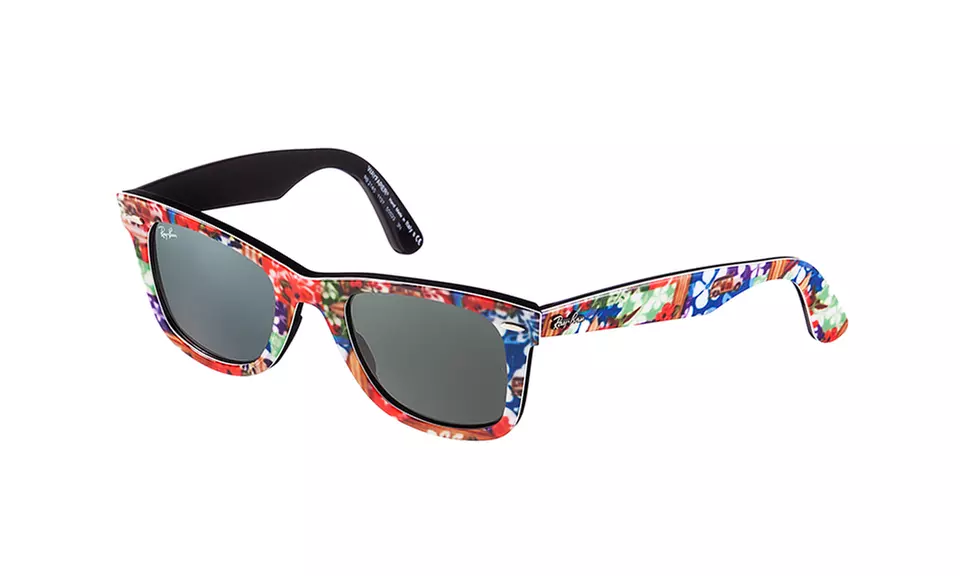 Ray-Ban Unisex Wayfarer Sunglasses - Second Medium